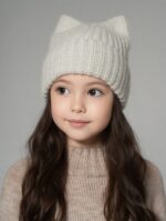Детская шапка из ангоры Бения