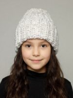 Детская шапка для девочки Маша 2